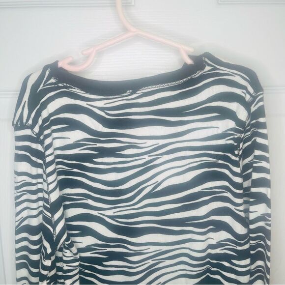 Faded Glory Half Button Ribbed Long SleeveTshirt Black White L 10/12 - Picture 7 of 9